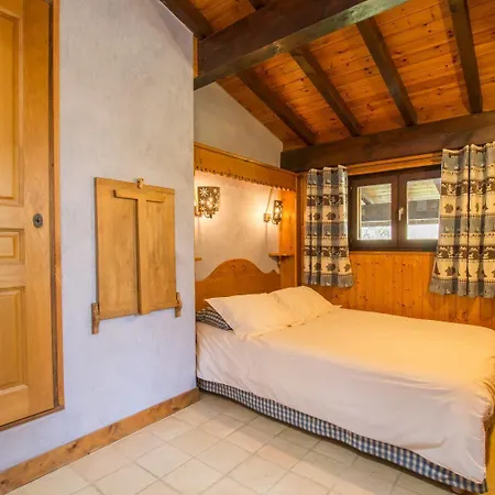 Le Bois Des Louison Gasthof Seytroux