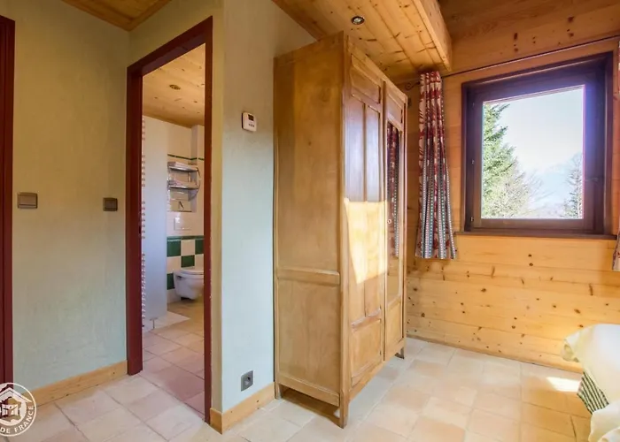 Le Bois Des Louison